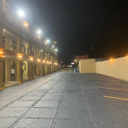 Hotel Los Arcos เม็กซิกาลิ ภายนอก รูปภาพ