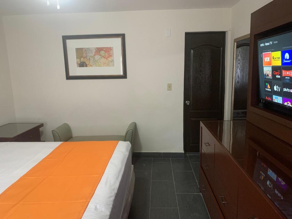 Hotel Los Arcos เม็กซิกาลิ ภายนอก รูปภาพ